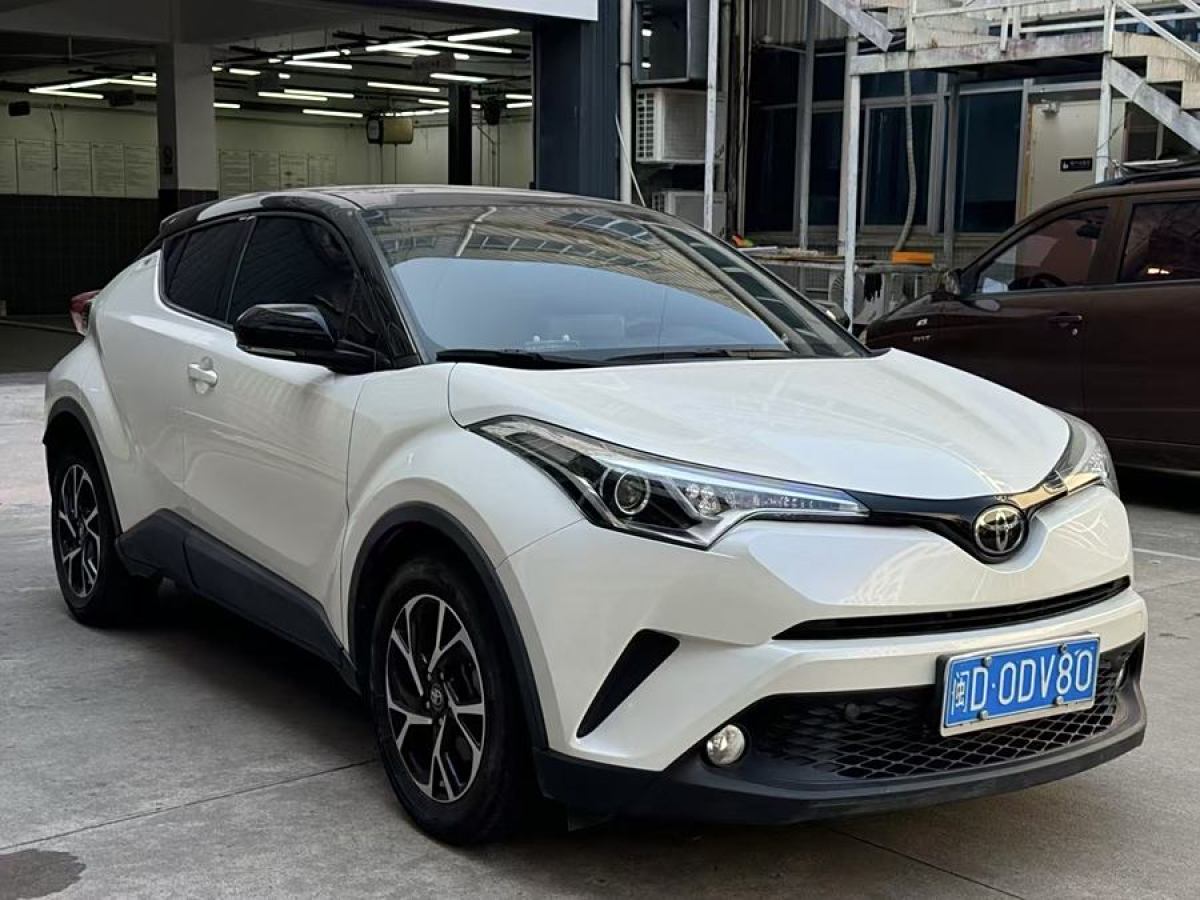 豐田 C-HR  2021款 2.0L 豪華版圖片