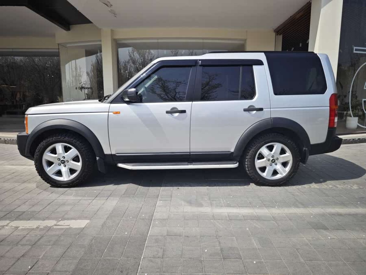 路虎 發(fā)現(xiàn)  2005款 4.4 V8 HSE圖片