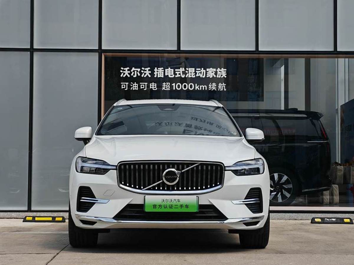 2023年7月沃爾沃 XC60新能源  2024款 T8 插電混動 長續(xù)航四驅(qū)智雅豪華版