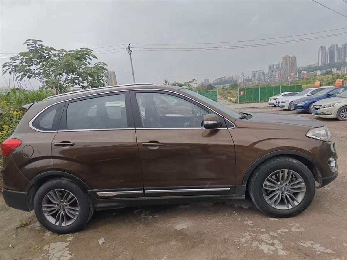 奇瑞 瑞虎5  2014款 2.0L CVT家悅版圖片