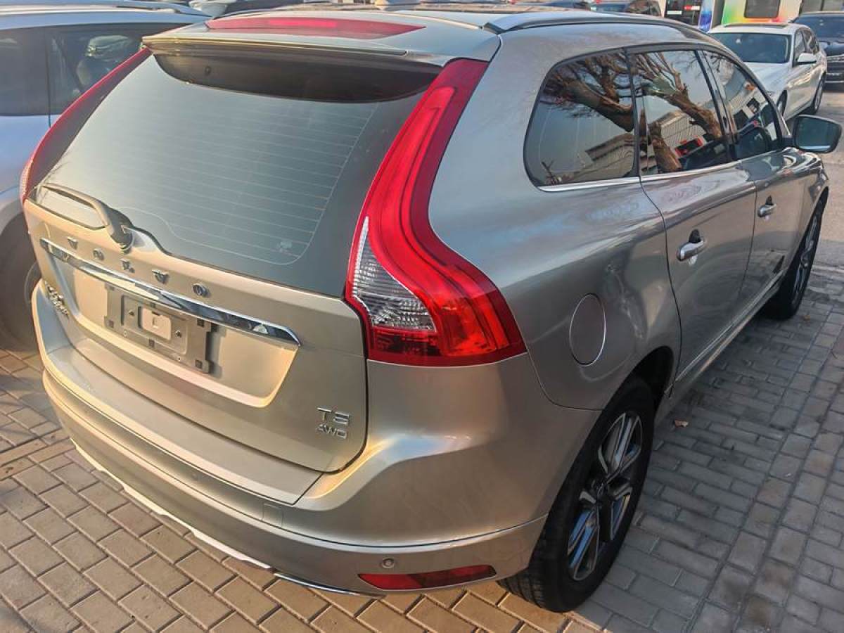 沃爾沃 XC60  2016款 T5 AWD 智馭版圖片