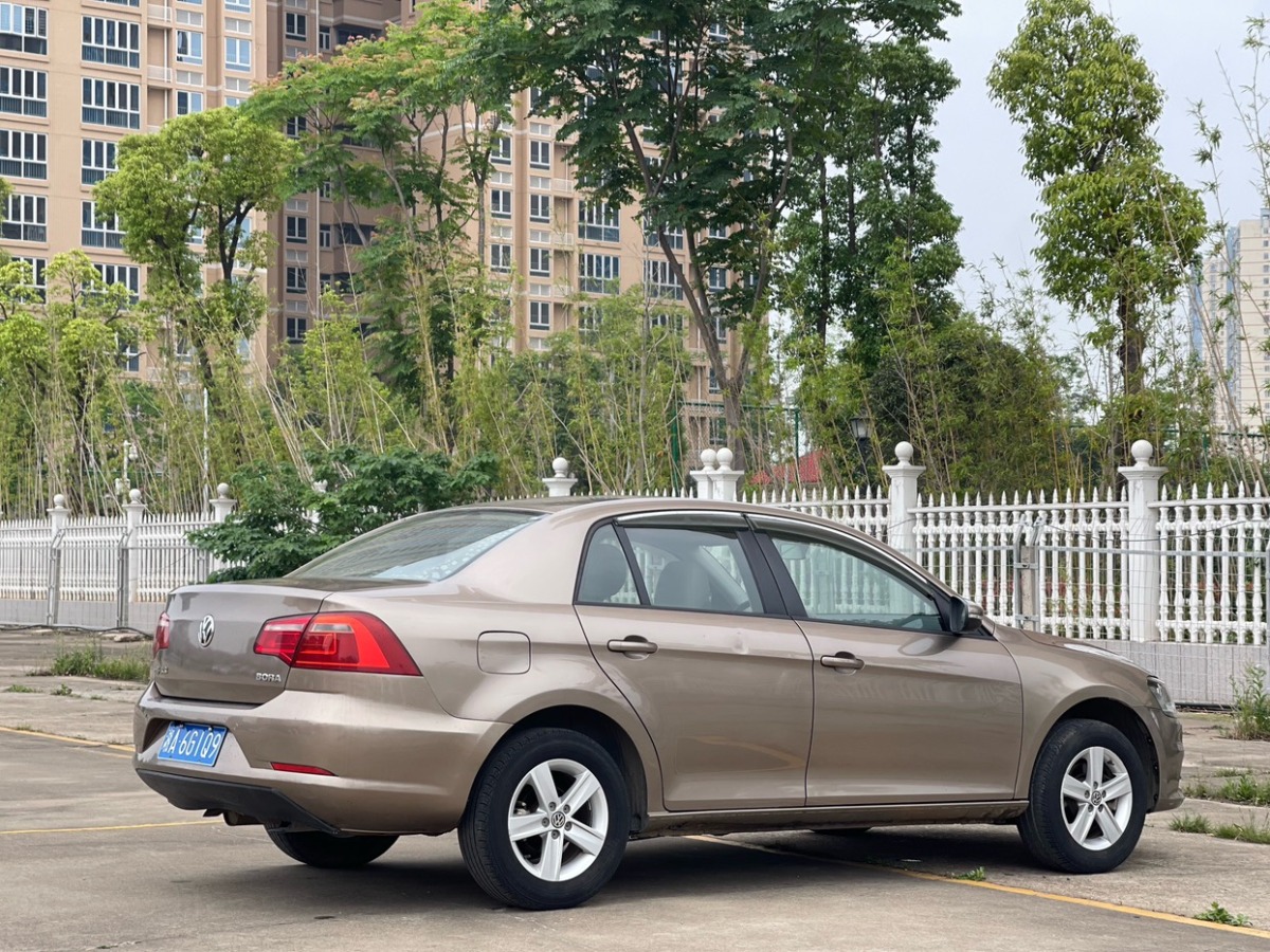 大眾 寶來(lái)  2014款 1.6L 自動(dòng)時(shí)尚型圖片