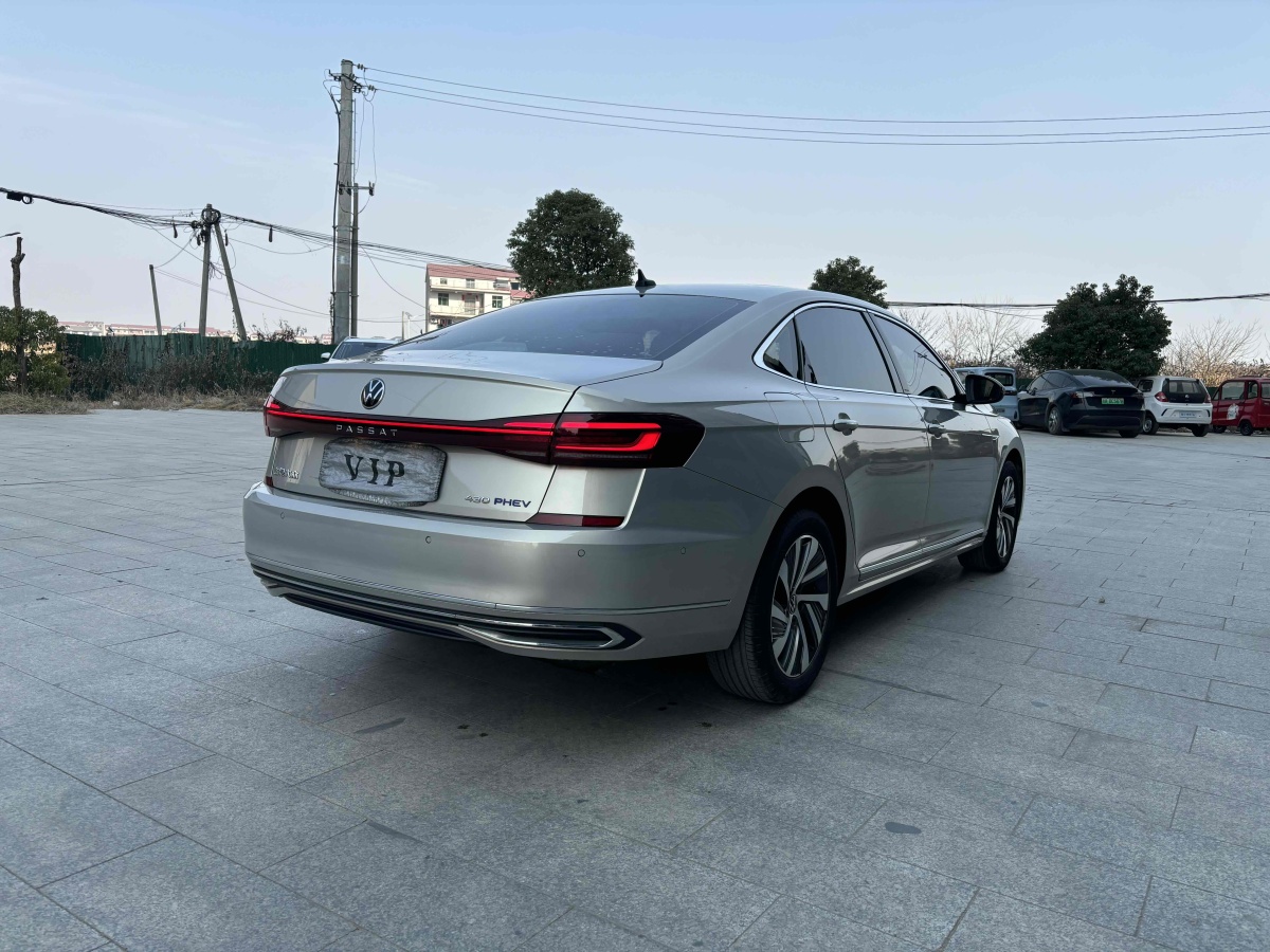 大眾 帕薩特新能源  2023款 430PHEV 混動(dòng)豪華版圖片