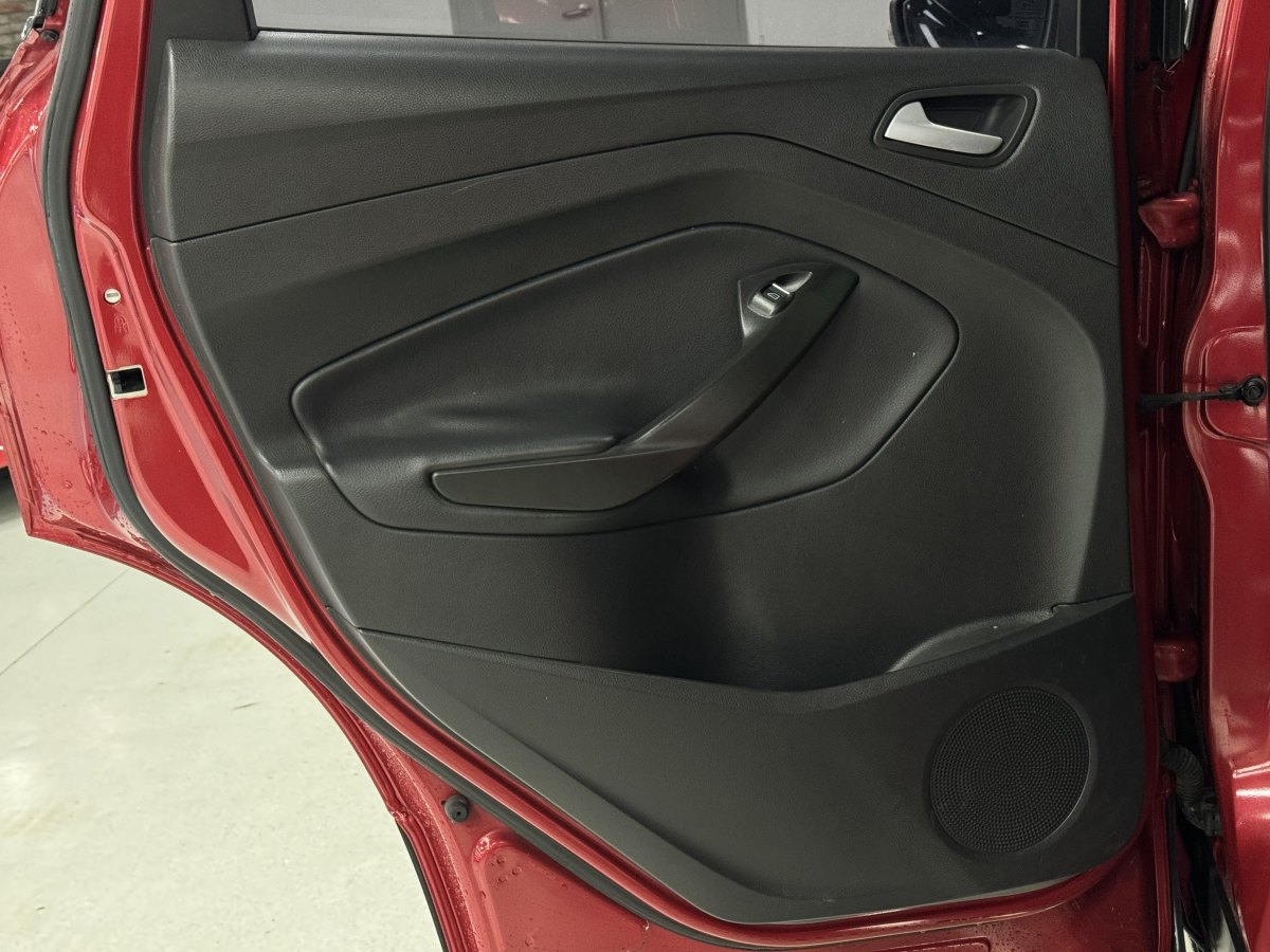 福特 翼虎  2016款 智行限量版 1.5L GTDi 两驱风尚型图片