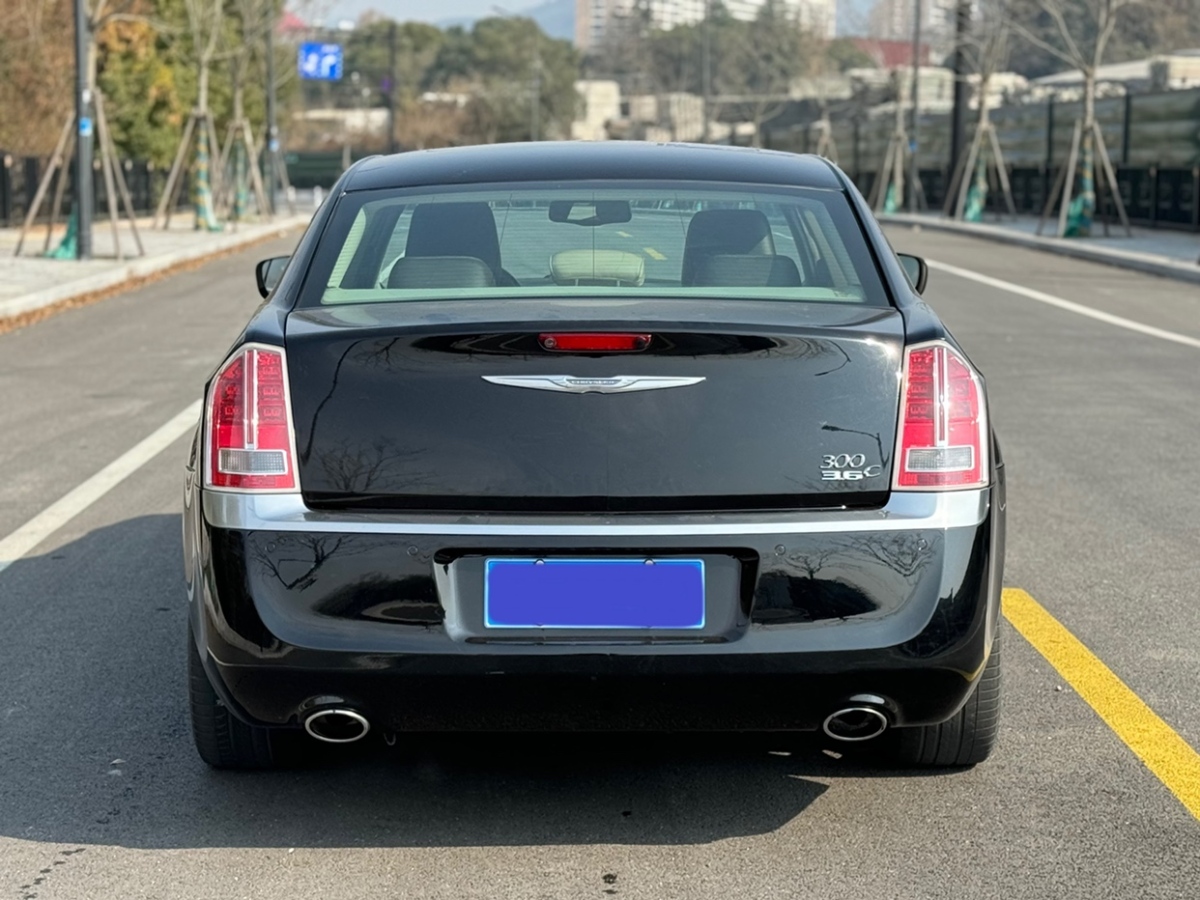 克萊斯勒 300C  2013款 3.6L 尊適版圖片