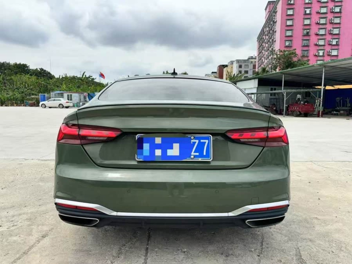 奧迪 奧迪A5  2023款 Sportback 45 TFSI quattro 臻選動(dòng)感型圖片