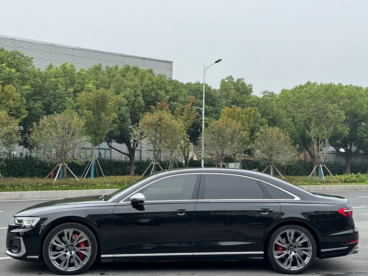 奧迪 奧迪S8  2023款 S8L 4.0TFSI quattro圖片