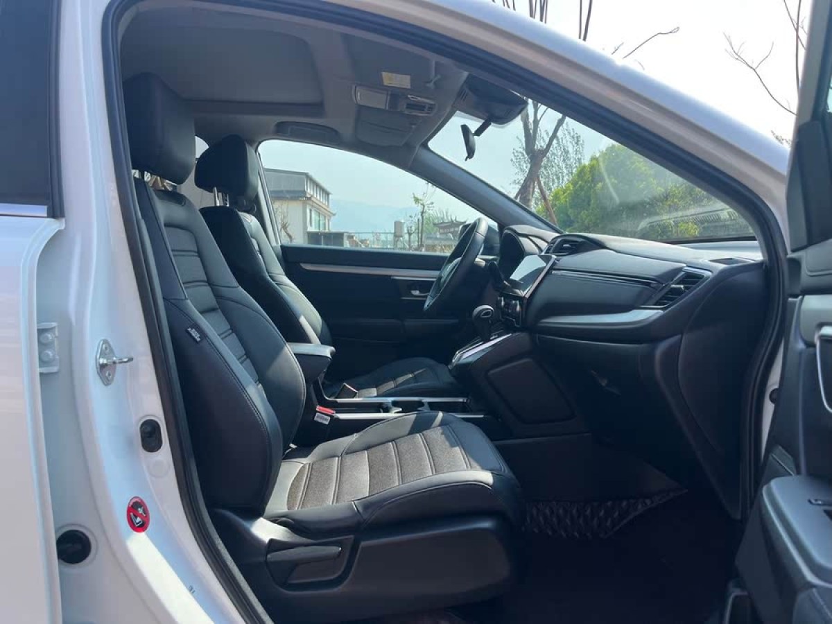 本田 CR-V  2017款 240TURBO CVT兩驅(qū)都市版圖片