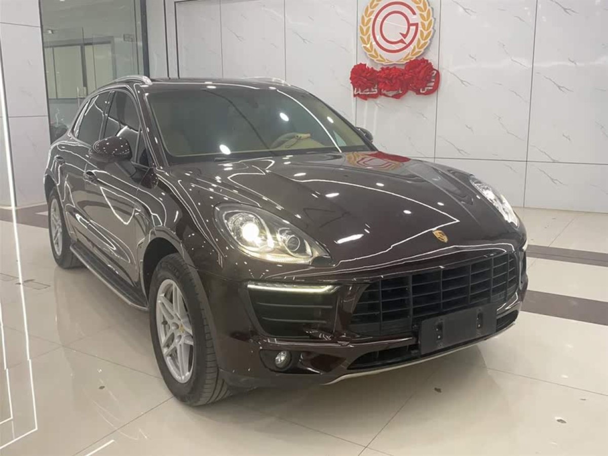 保時(shí)捷 Macan  2014款 Macan 2.0T圖片