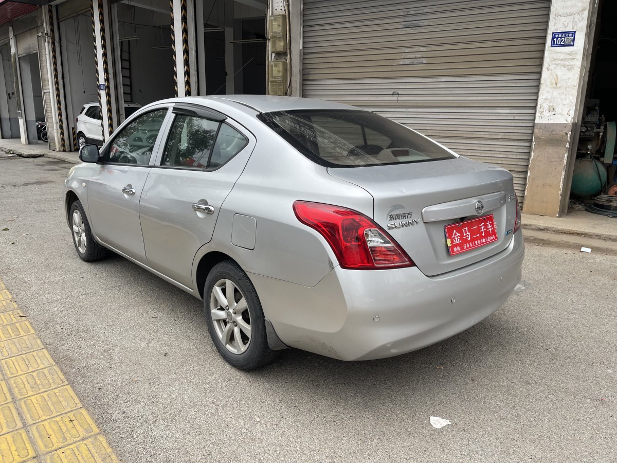 日產(chǎn) 陽光  2011款 1.5XE CVT舒適版圖片