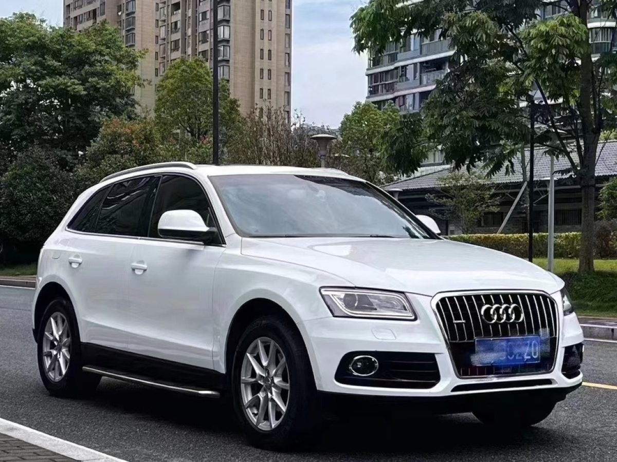 奧迪 奧迪Q5  2015款 40 TFSI 進(jìn)取型圖片