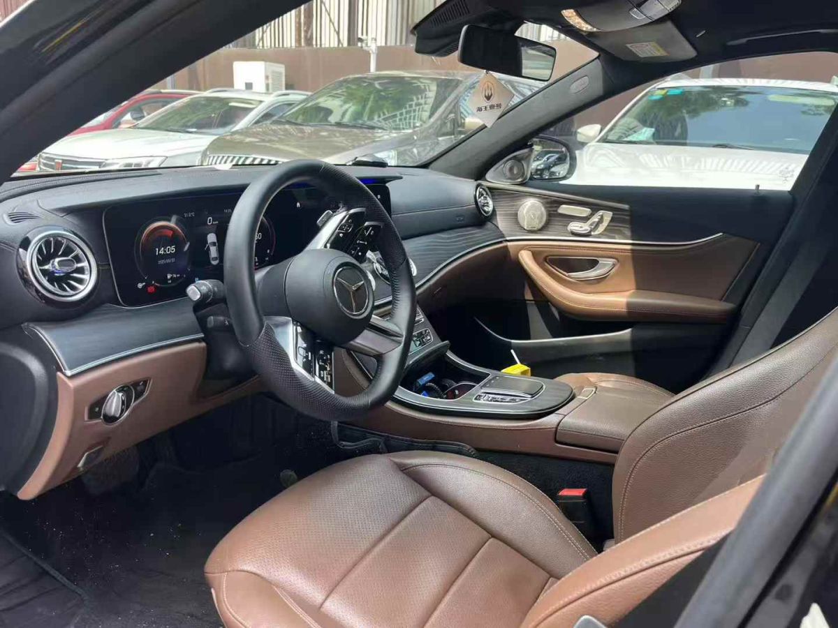 奔馳 奔馳E級  2020款 E 350 L 運(yùn)動型 4MATIC圖片