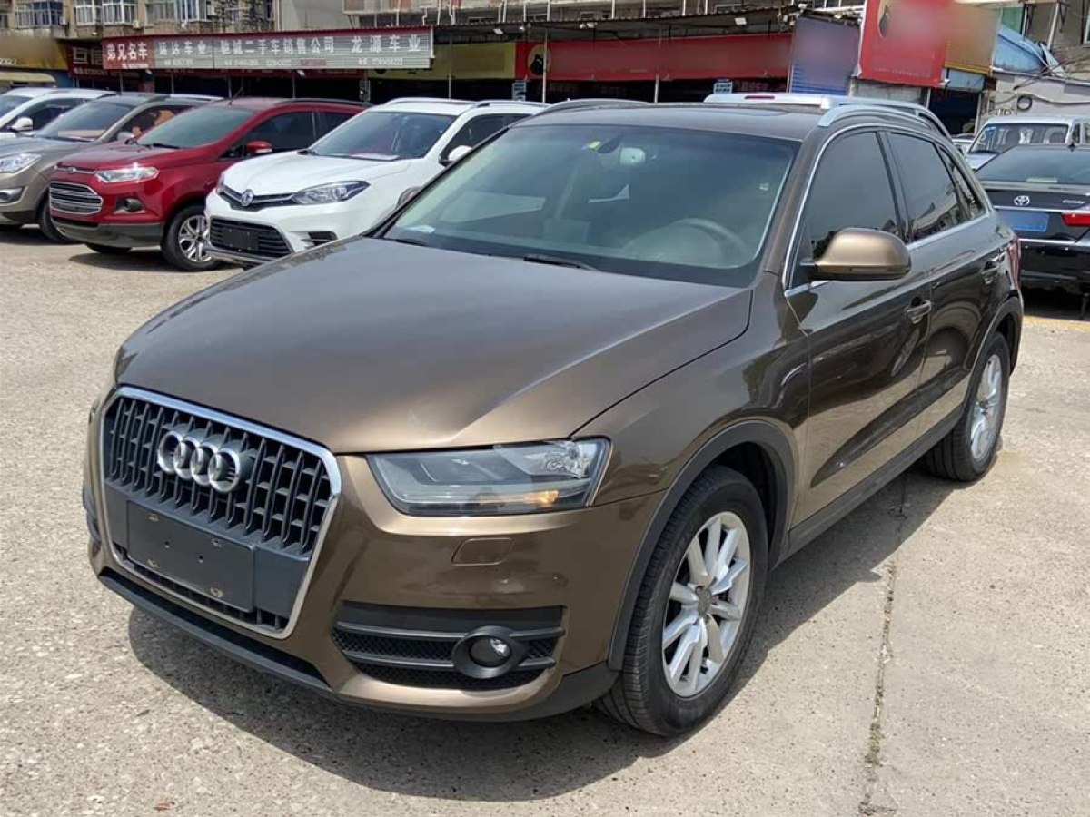 奧迪 奧迪Q3  2013款 35 TFSI 進(jìn)取型圖片