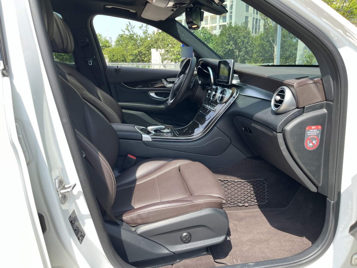 2016年3月奔馳 奔馳GLC  2016款 GLC 260 4MATIC 動感型