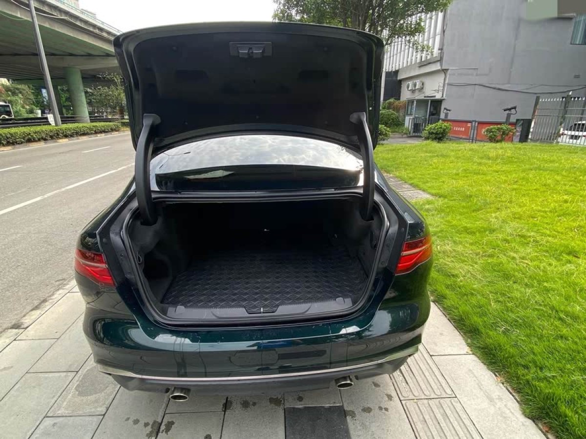捷豹 XEL  2022款 2.0T 250PS R-DYNAMIC S進取運動版圖片