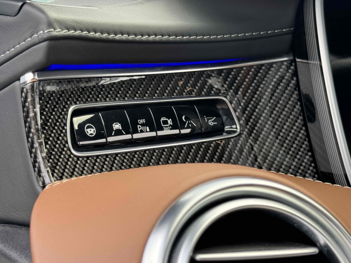 奔驰 奔驰S级AMG  2015款 AMG S 63 4MATIC Coupe图片