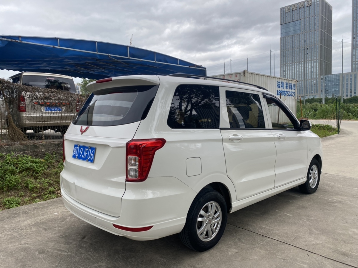 五菱 五菱宏光  2019款  1.5L S標準型國VI LAR圖片