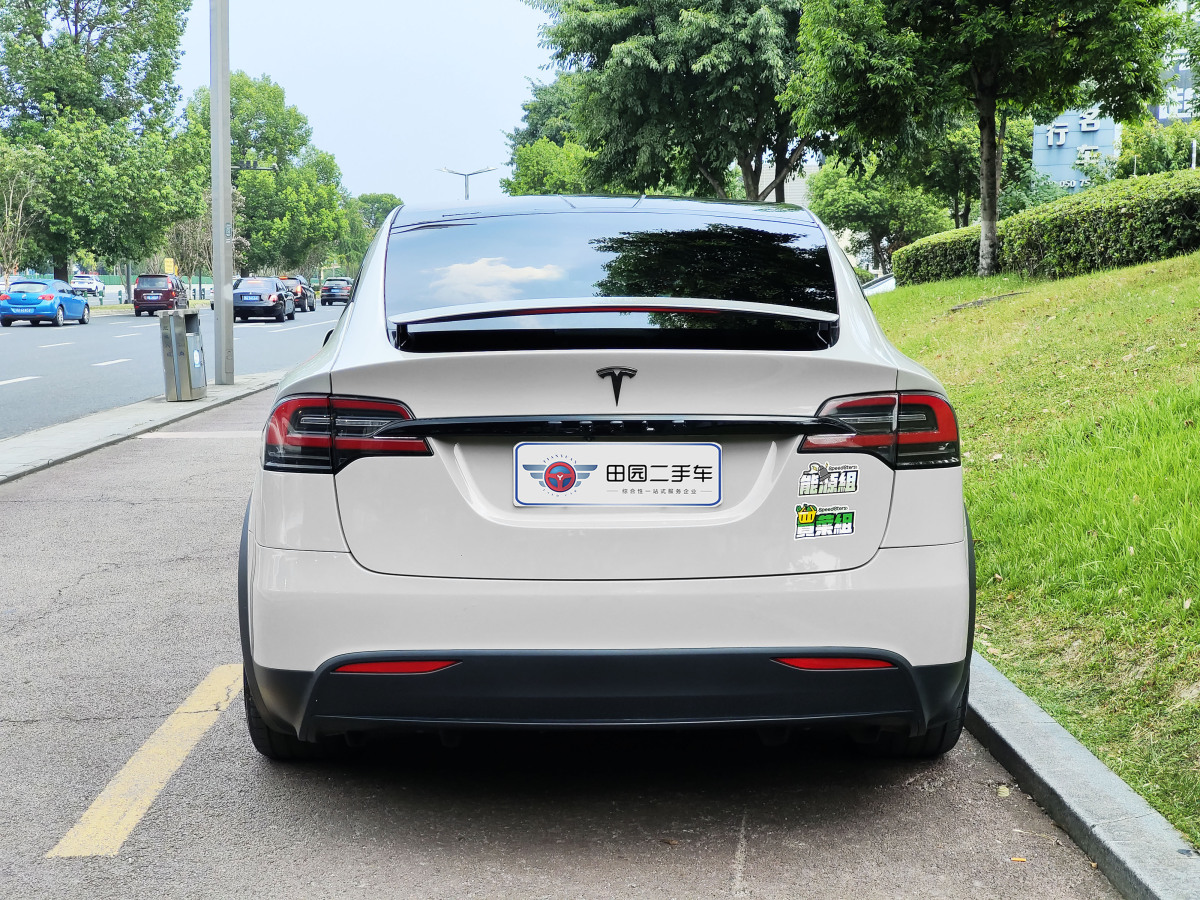 特斯拉 Model X  2016款 Model X 60D圖片