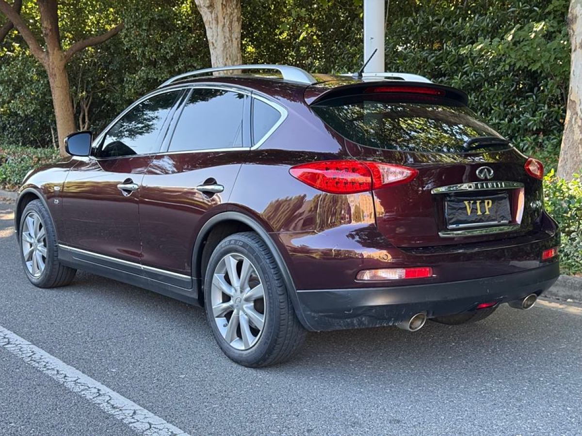 2014年12月英菲尼迪 QX50  2013款 2.5L 兩驅尊雅版