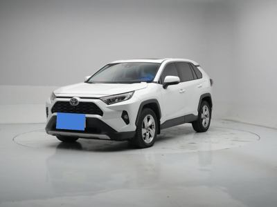 2021年8月 丰田 RAV4荣放 2.0L CVT两驱风尚版图片