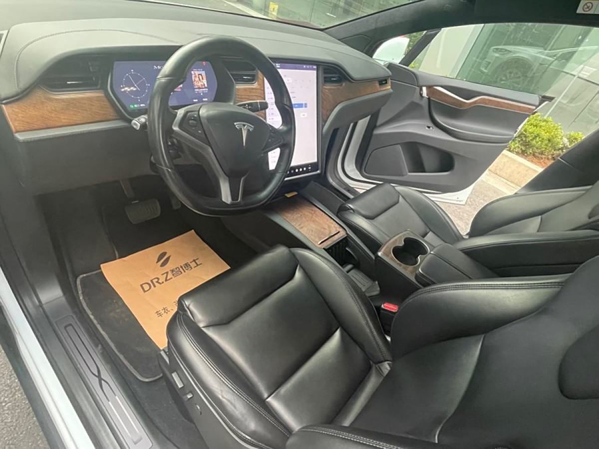 特斯拉 Model X  2019款 長續(xù)航版圖片