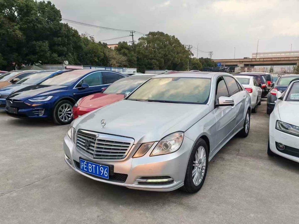 奔馳 奔馳E級  2013款 E 260 L CGI優(yōu)雅型圖片