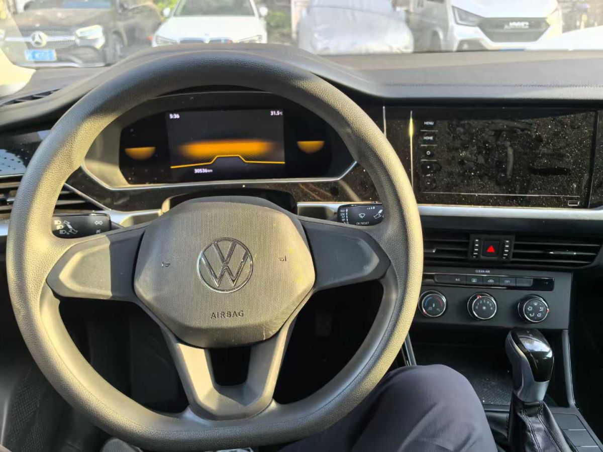 大眾 帕薩特  2022款 280TSI 商務(wù)版圖片