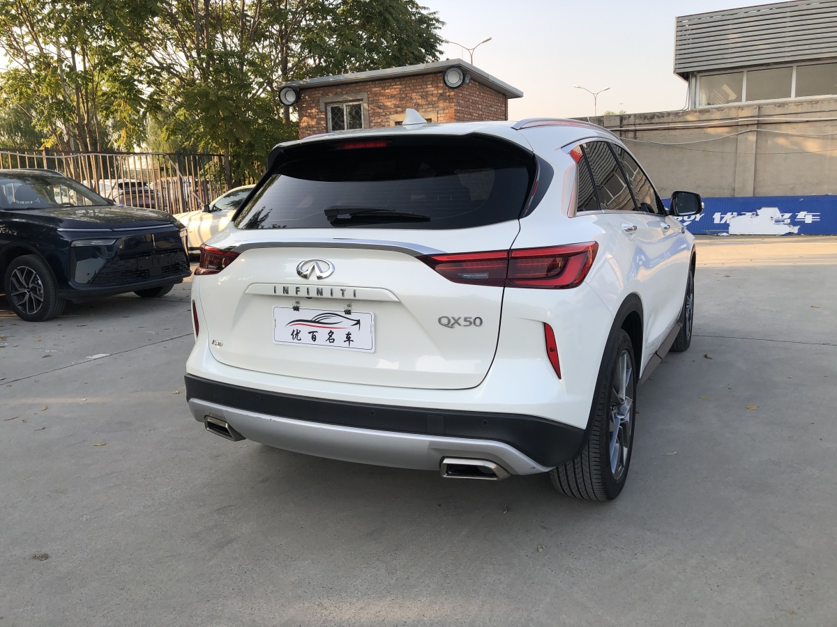 2019年1月英菲尼迪 QX50  2018款 2.0T 四驅(qū)智能版