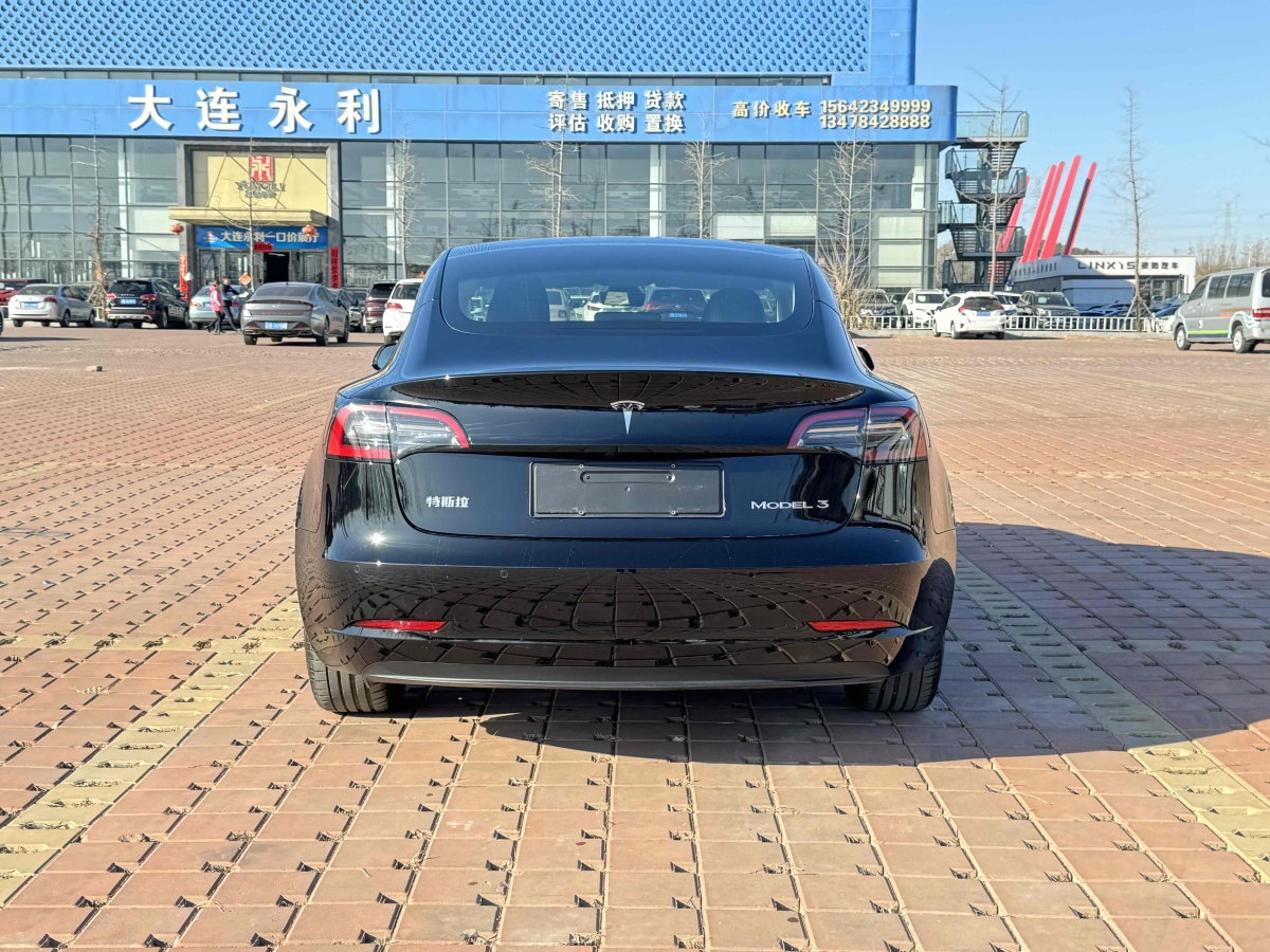 2021年3月特斯拉 Model 3  2019款 標(biāo)準(zhǔn)續(xù)航后驅(qū)升級(jí)版