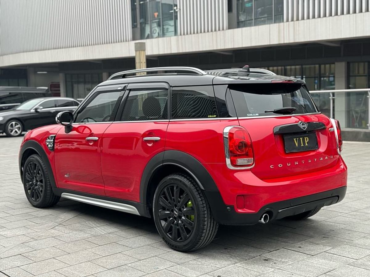 MINI COUNTRYMAN  2018款 1.5T COOPER ALL4 藝術(shù)家圖片