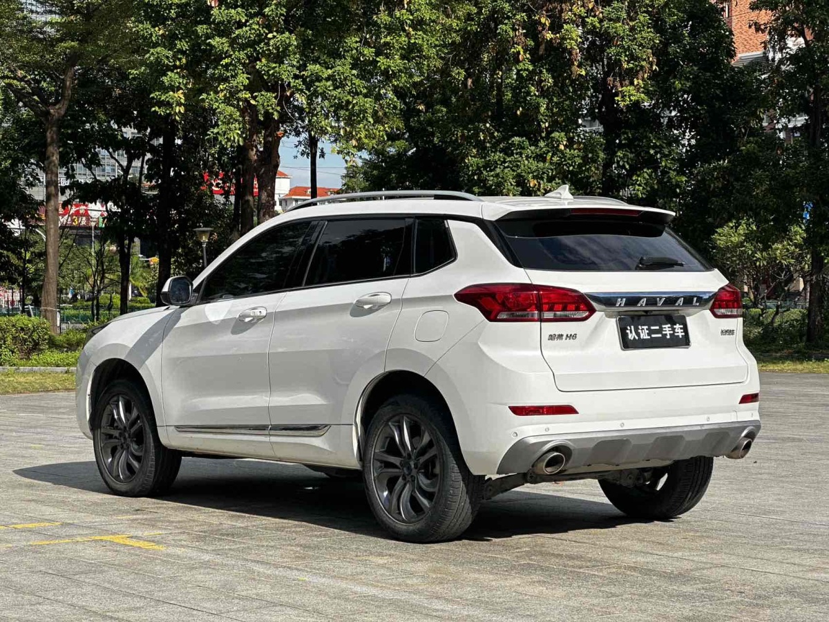 哈弗 H6 Coupe  2019款 1.5T 自動兩驅(qū)超豪智聯(lián)版圖片