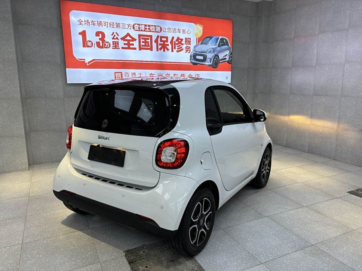 smart fortwo  2017款 1.0L 52千瓦新聲特別版圖片