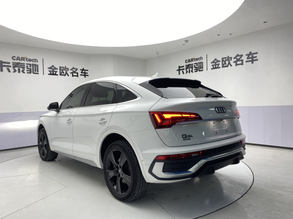 奧迪 奧迪Q5L Sportback  2022款 改款 40 TFSI 豪華型圖片