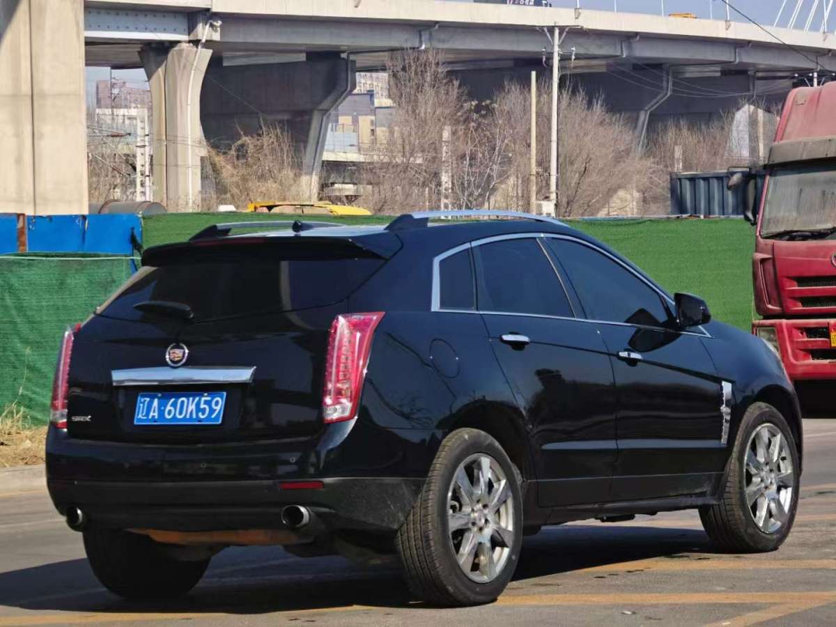 凱迪拉克 SRX  2010款 3.0L 豪華版圖片