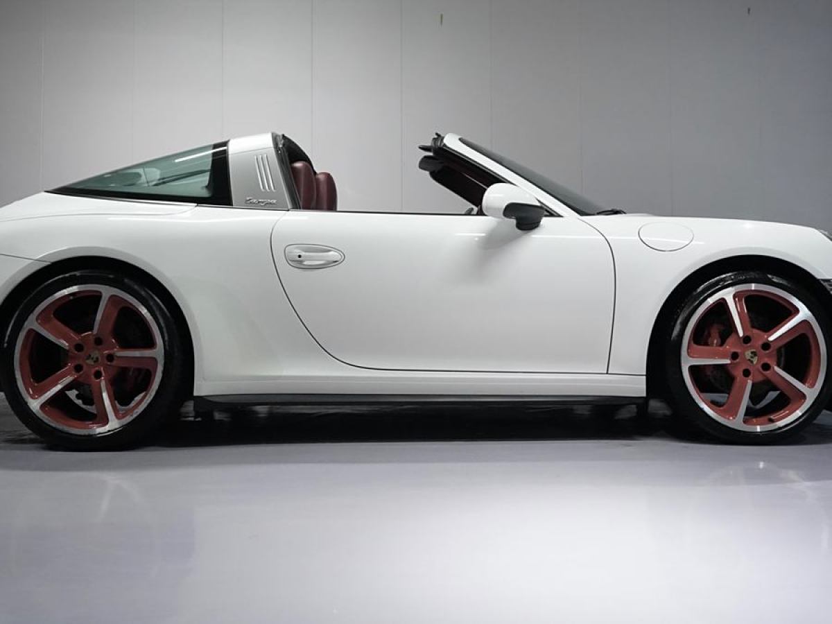 保時(shí)捷 911  2014款 Targa 4 3.4L圖片