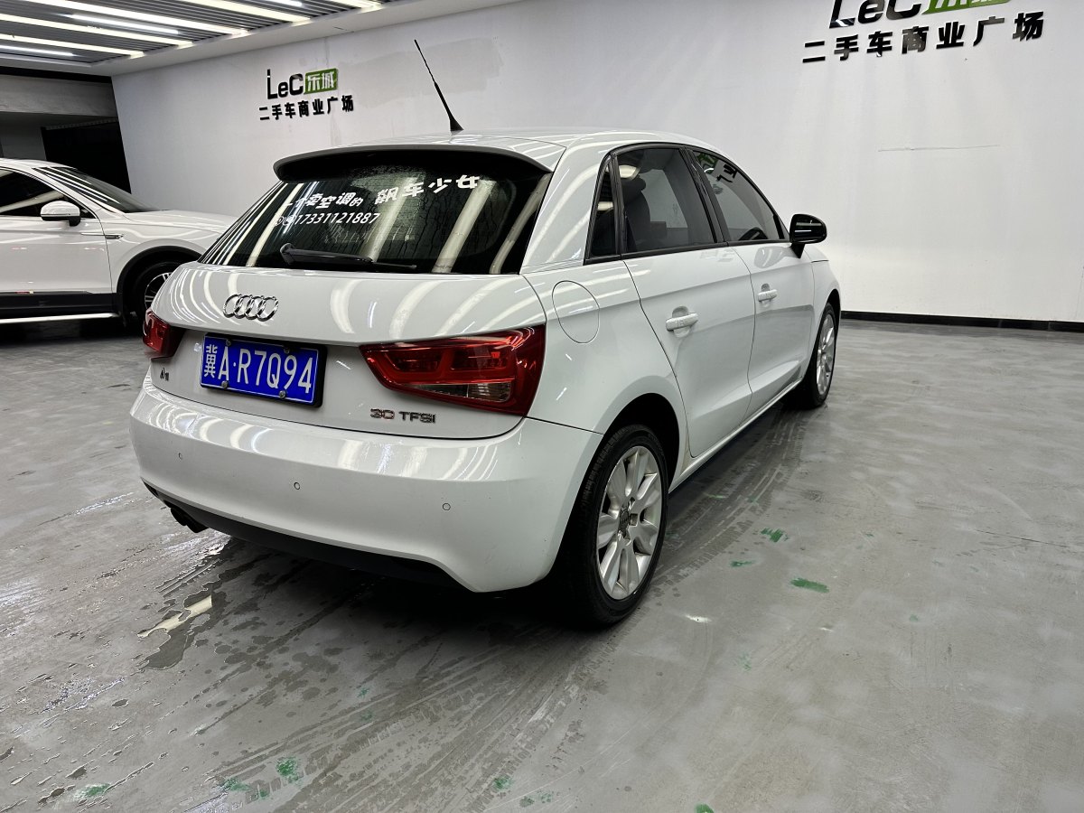 奧迪 奧迪A1  2014款 30 TFSI Sportback時(shí)尚型圖片