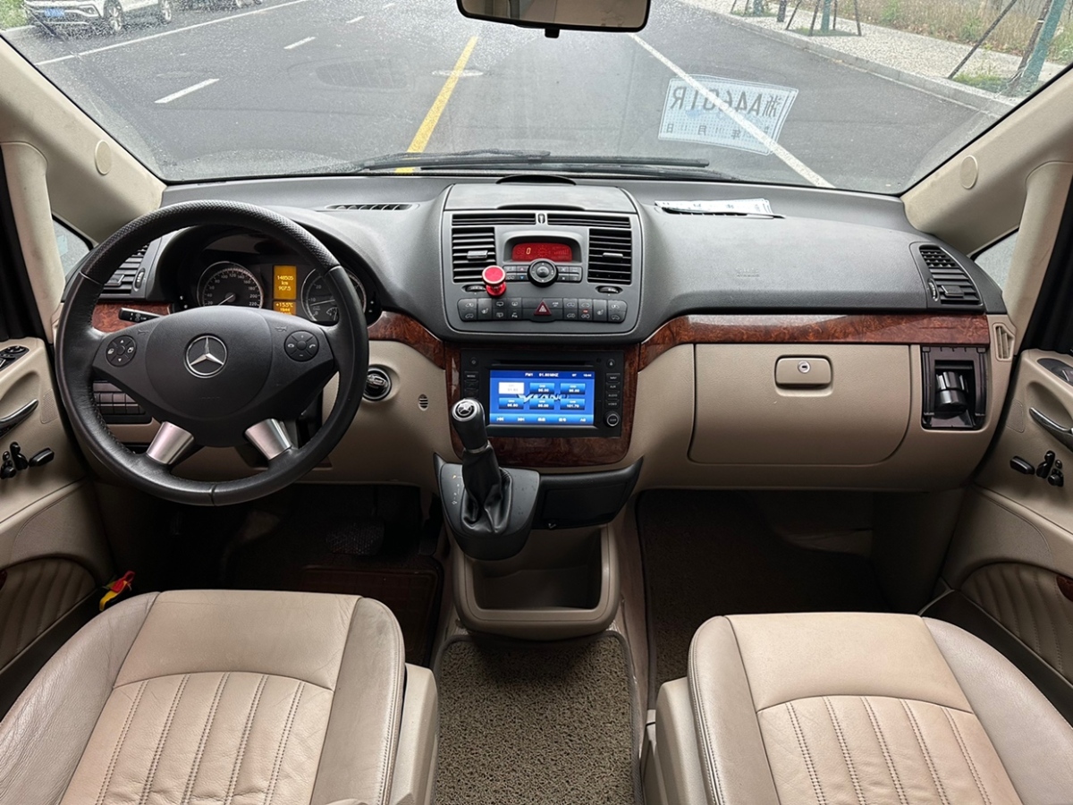 奔驰 唯雅诺  2013款 3.5L 皓驰版图片