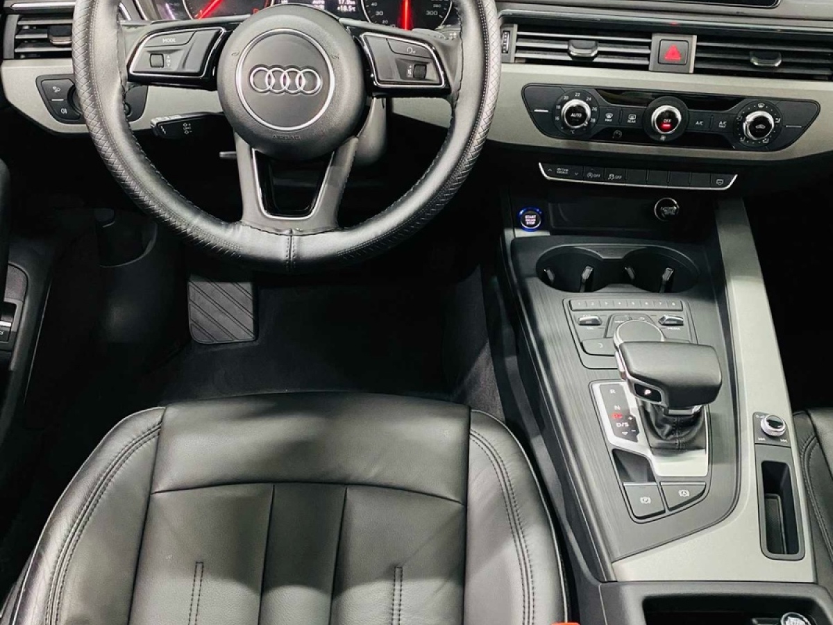 奧迪 奧迪A4L  2017款 40 TFSI 進取型圖片