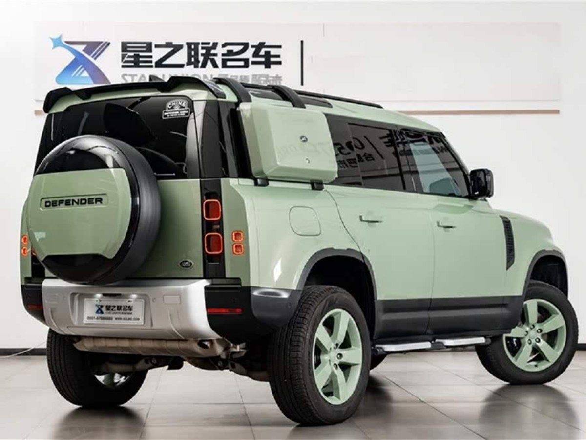 路虎 衛(wèi)士  2023款 110 3.0T P400 75周年傳奇版圖片