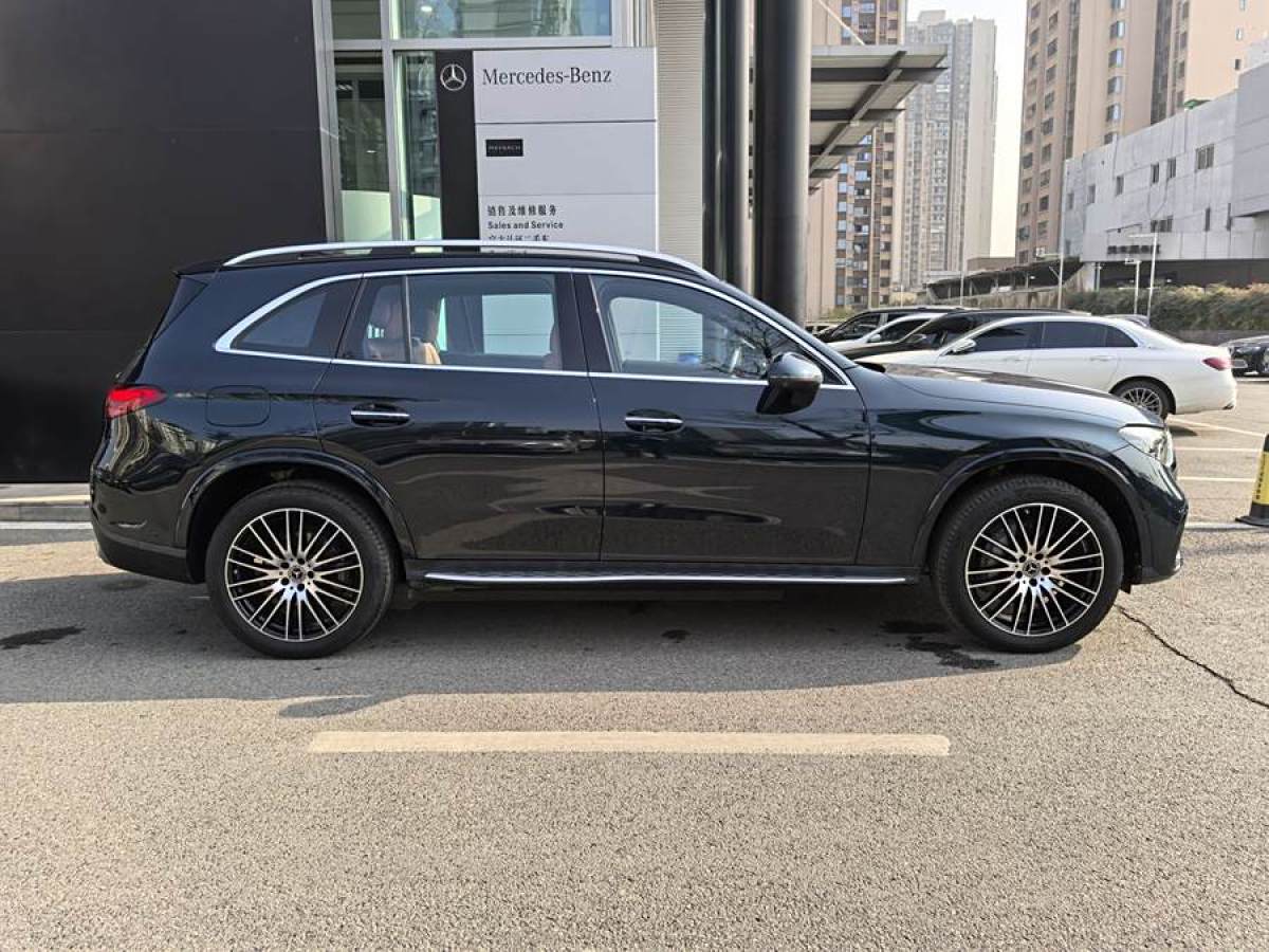 奔馳 奔馳GLC  2024款 改款 GLC 260 L 4MATIC 豪華型 7座圖片