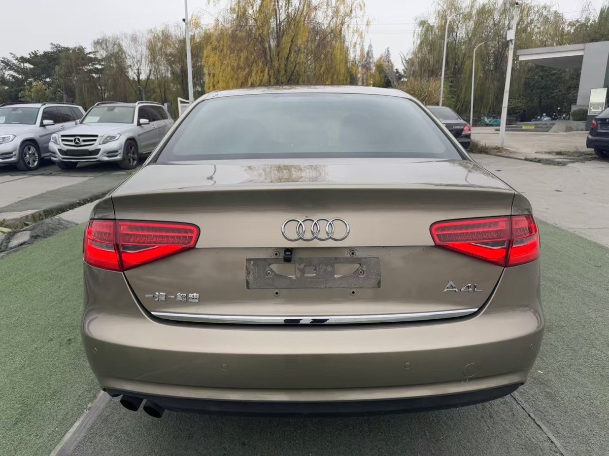 奧迪 奧迪A4L  2013款 35 TFSI 自動標準型圖片