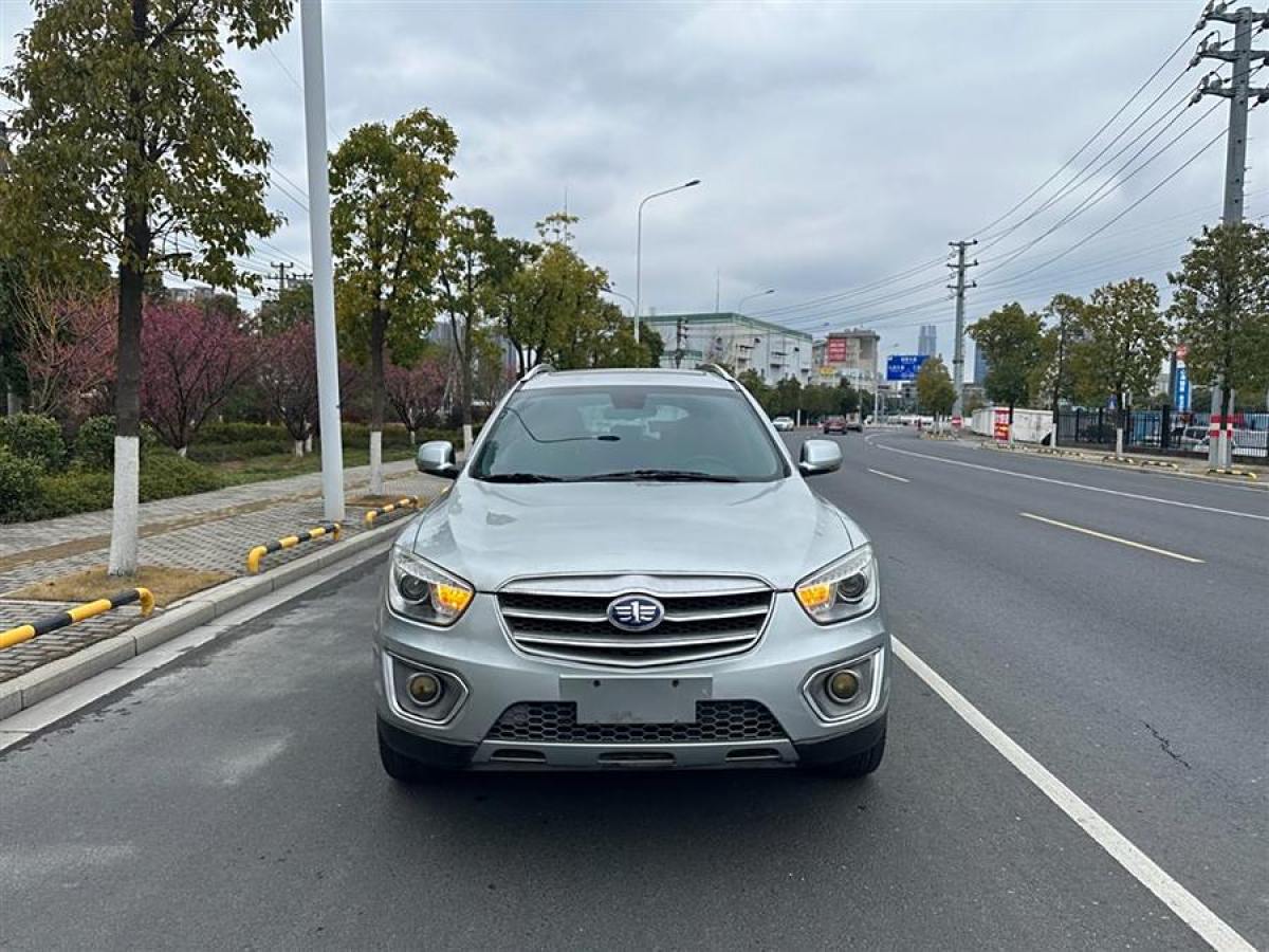 2013年10月奔騰 X80  2013款 2.0L 自動舒適型