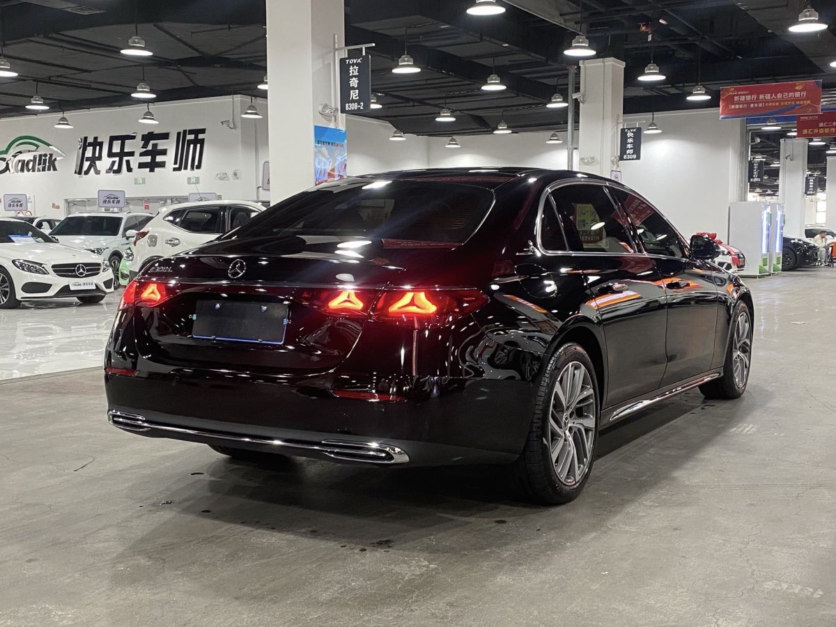 奔馳 奔馳E級  2024款 E 300 L 豪華型圖片