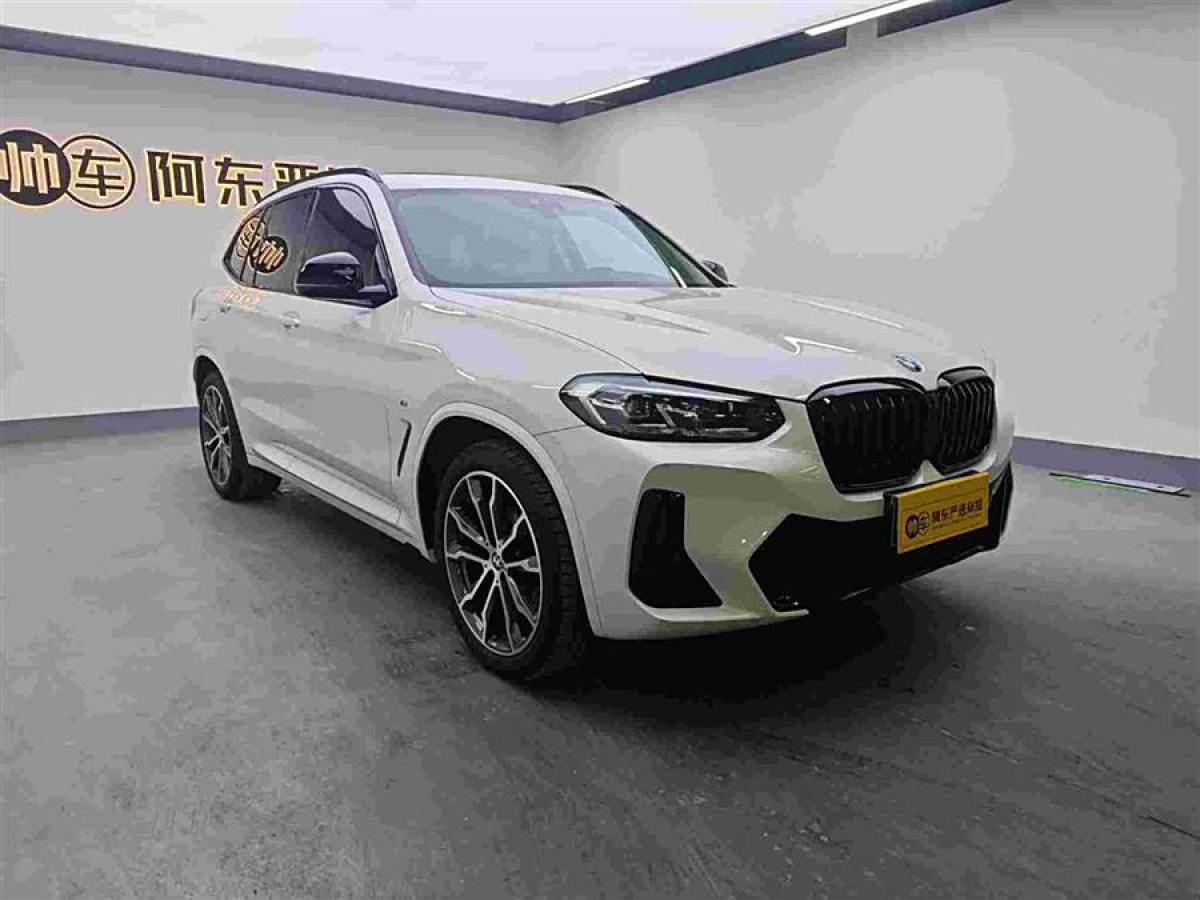 寶馬 寶馬X3  2022款 xDrive30i 領(lǐng)先型 M曜夜套裝圖片