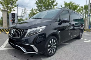威霆 奔馳 2.0T 商務版 7座
