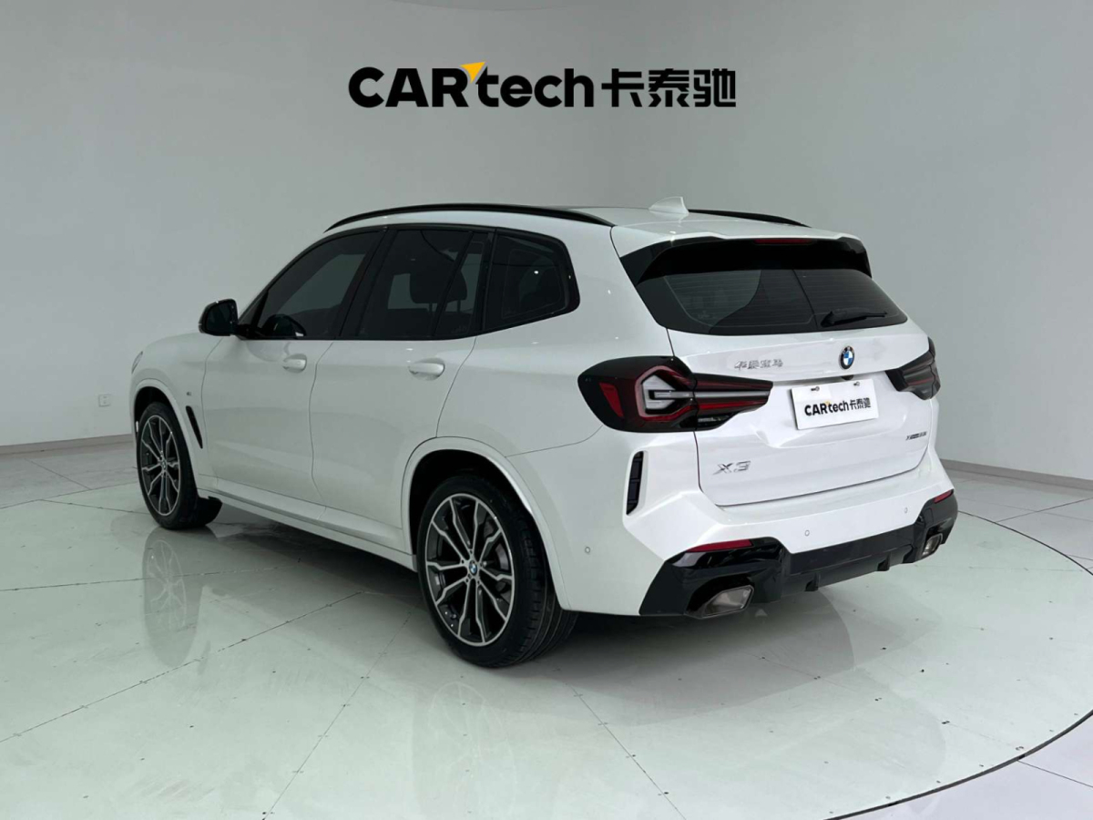 寶馬 寶馬X3  2023款 xDrive30i 領(lǐng)先型 M曜夜套裝圖片