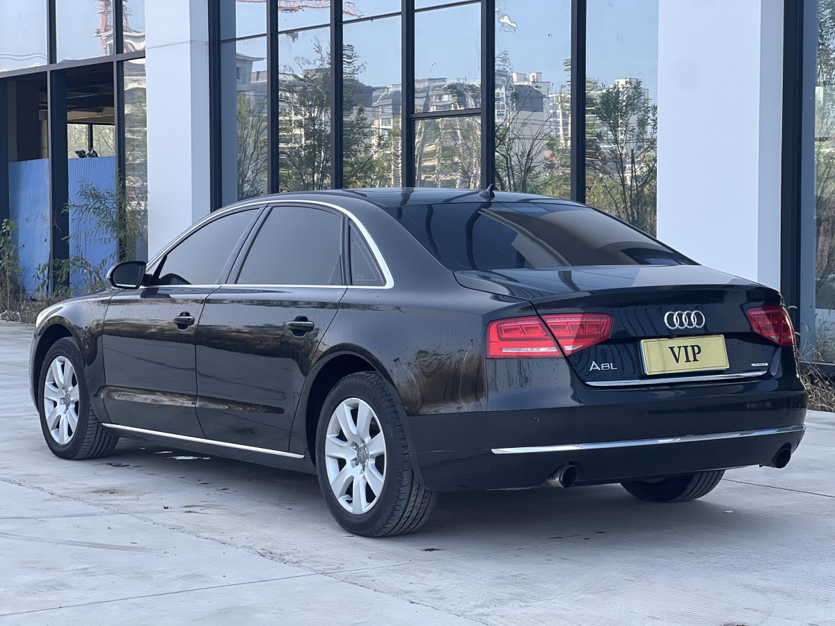 奧迪 奧迪A8  2012款 A8L 45 TFSI quattro舒適型圖片