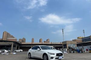 Q50L 英菲尼迪  2.0T 舒适版 国VI