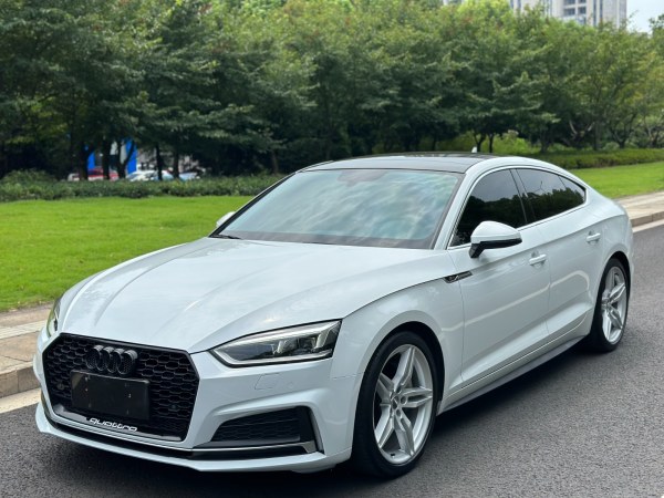 奥迪 奥迪A5  2019款 Sportback 45 TFSI quattro 运动型