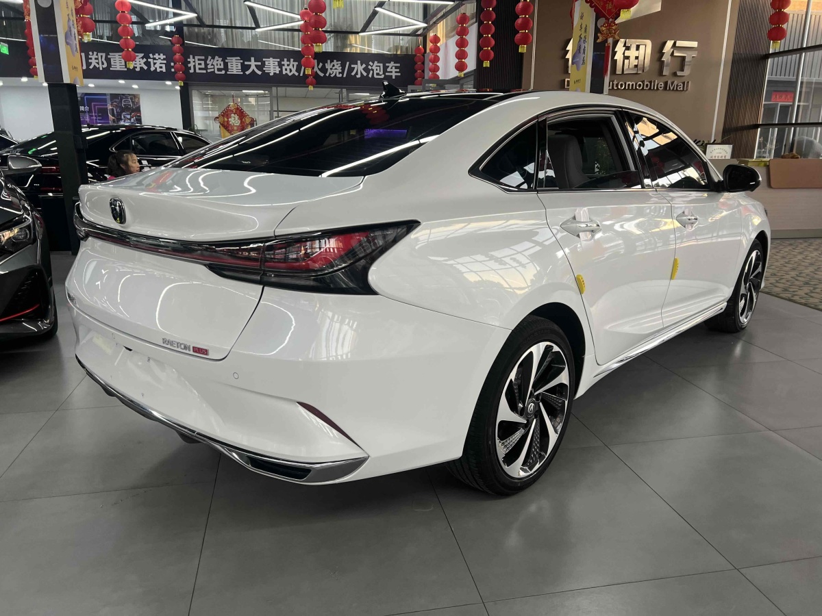 長(zhǎng)安 銳程PLUS  2023款 1.5T DCT旗艦型圖片